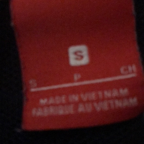 COPY - Cute reflective Nike windbreaker barely woโฆ - Picture 4 of 4